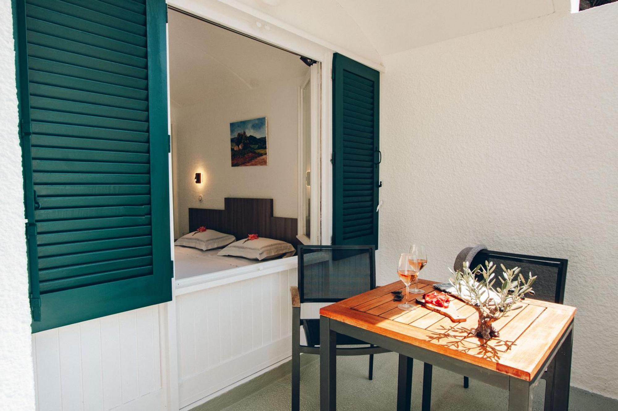 Capsud, La Garde-Freinet Apartment Exterior photo